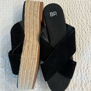 BP Platform Sandals- Black